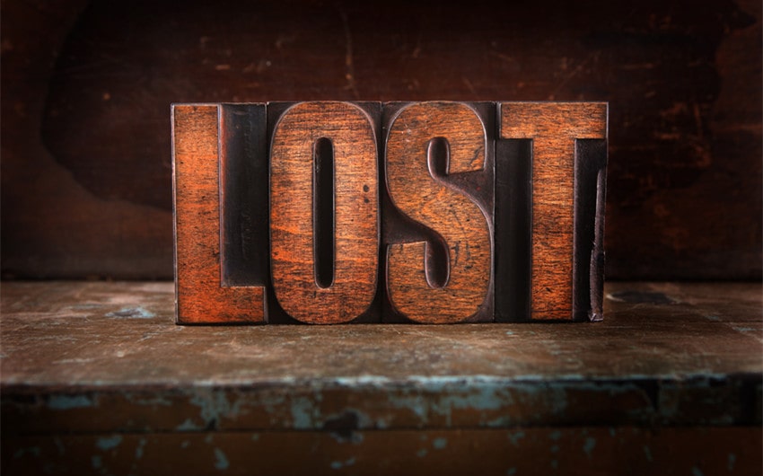 girl name meaning lost