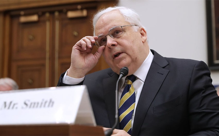 fedex fred smith net worth