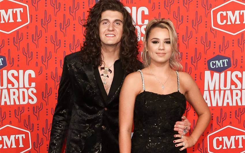 gabby barrett husband